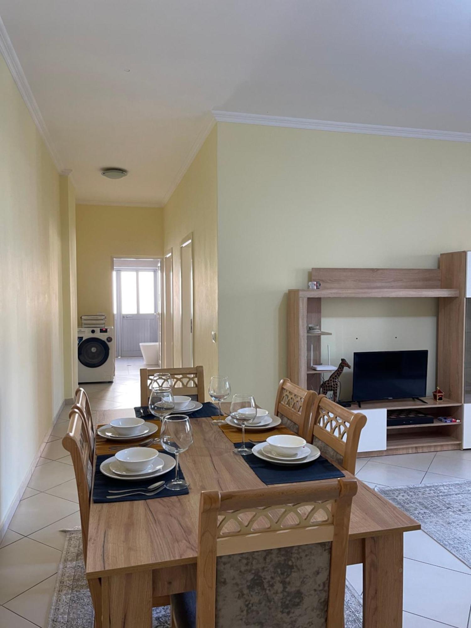 New Baazar Terrace Apartment 地拉那 外观 照片