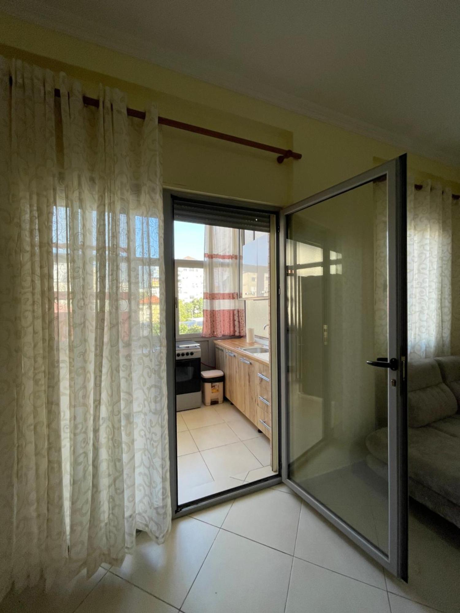 New Baazar Terrace Apartment 地拉那 外观 照片